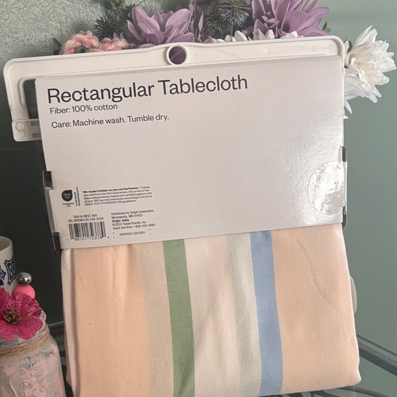 Room Essentials Multicolor Striped Tablecloth - Picture 2 of 2